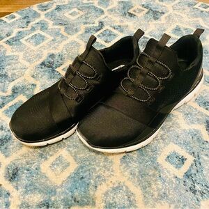 Skechers Black Sneakers Modern Knit Comfort
